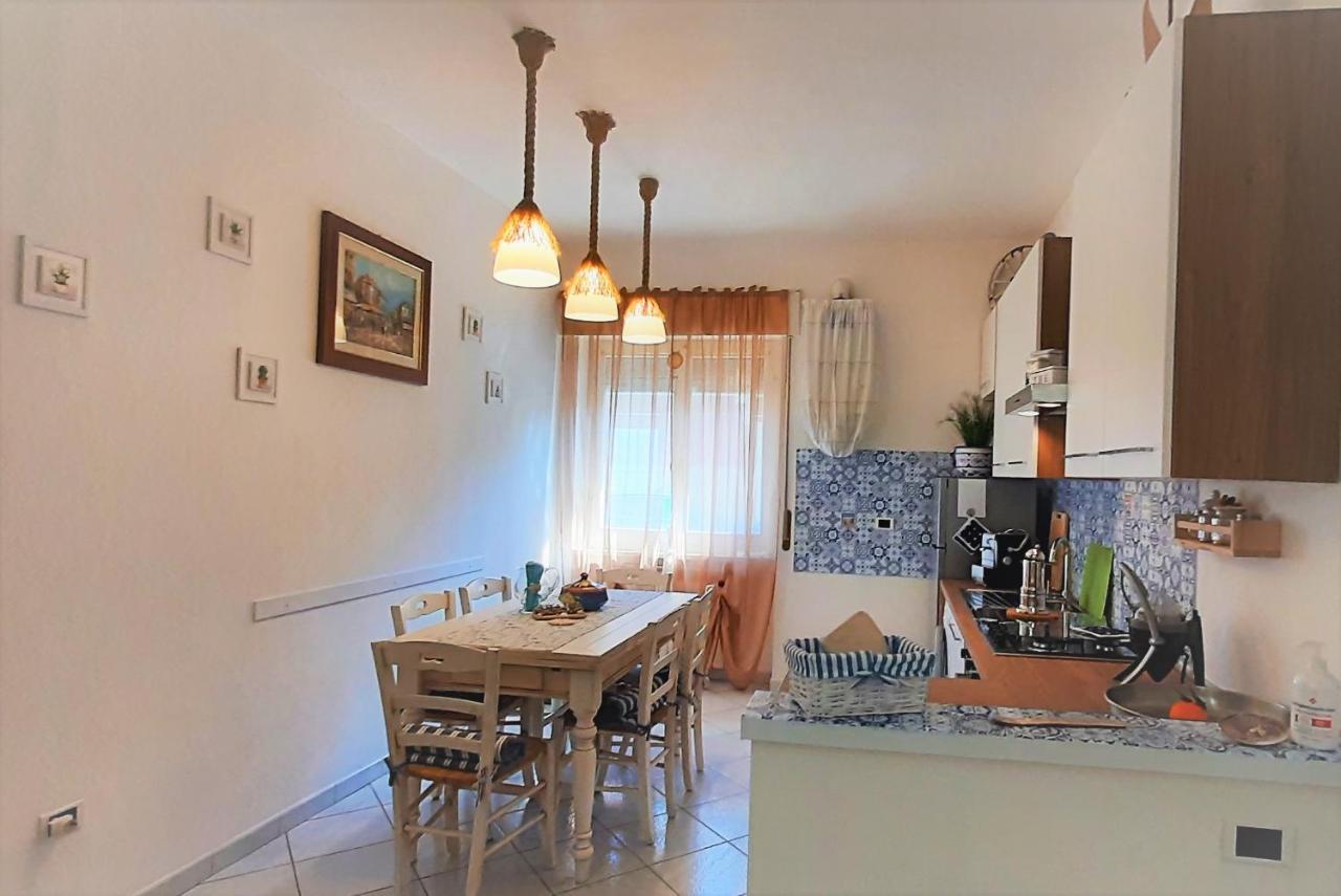 Appartamento Claudi A San Vincenzo Bagian luar foto
